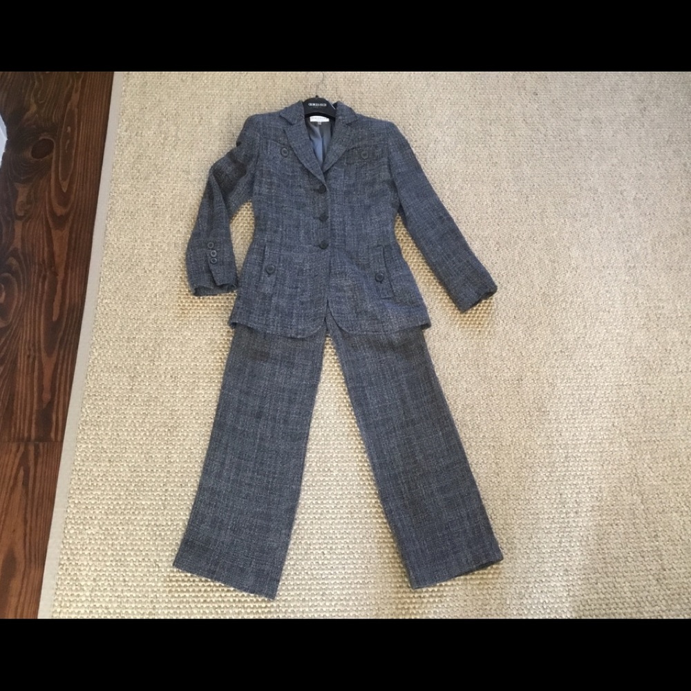 GEORGES RECH PARIS VINTAGE TWEED PANTS SUIT SIZE 38 .